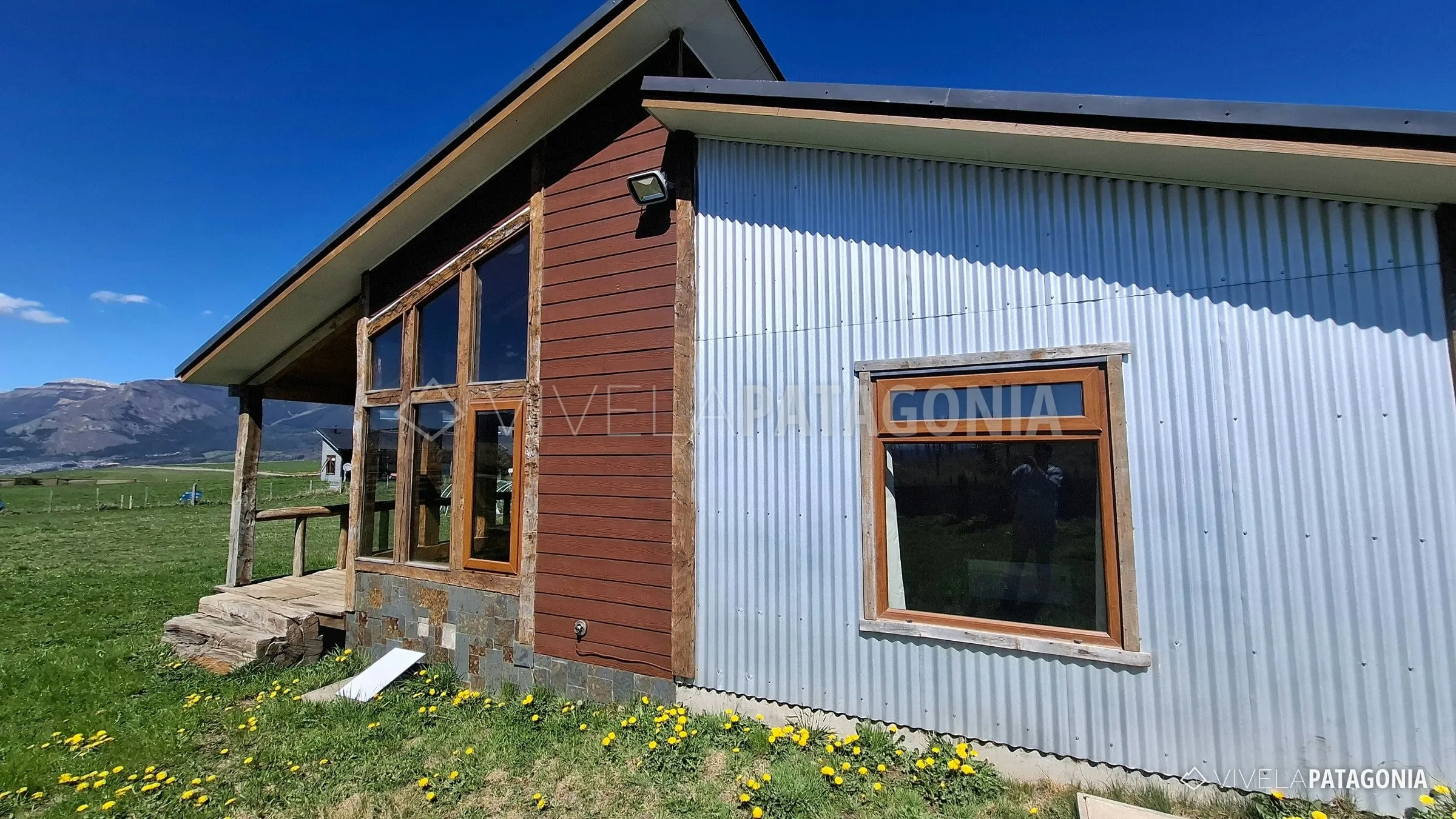 La casa con su terraza, frente a los cerros · Casa en parcela en arriendo · Panguilemu